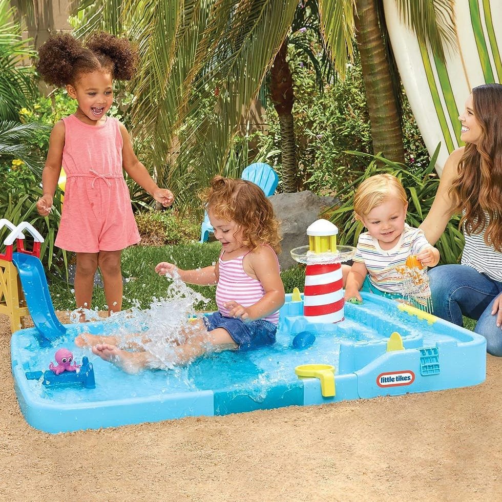 Splash Beach Water Table Splash Pad