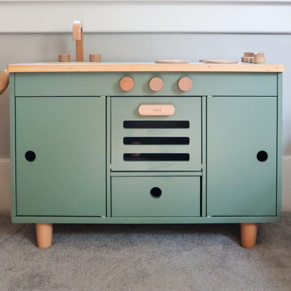 The Play Kitchen