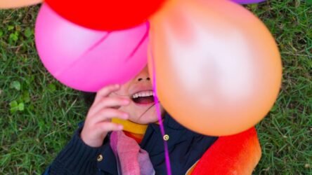 Best Gift Ideas for 5-Year-Old Girls Who Love to Create and Explore